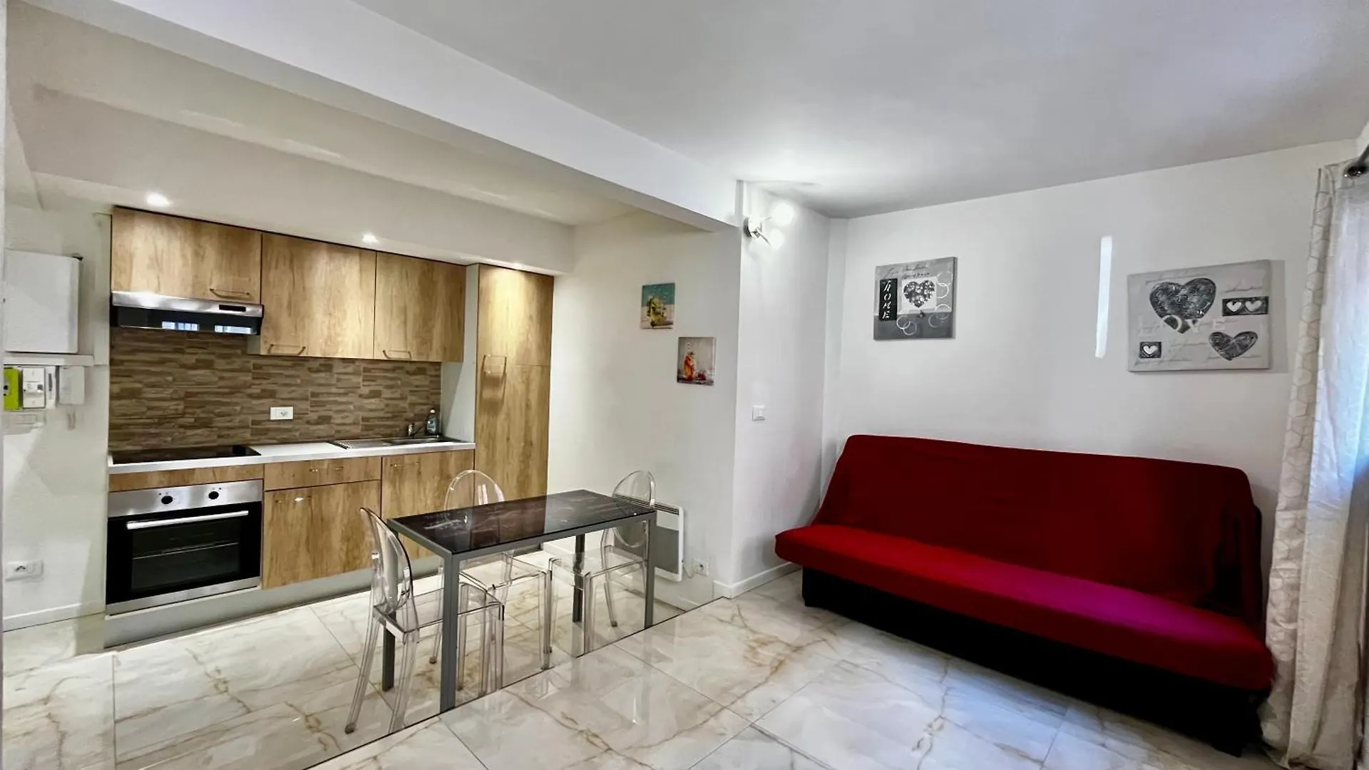 Monte Carlo Border One Bedroom Apartment Beausoleil